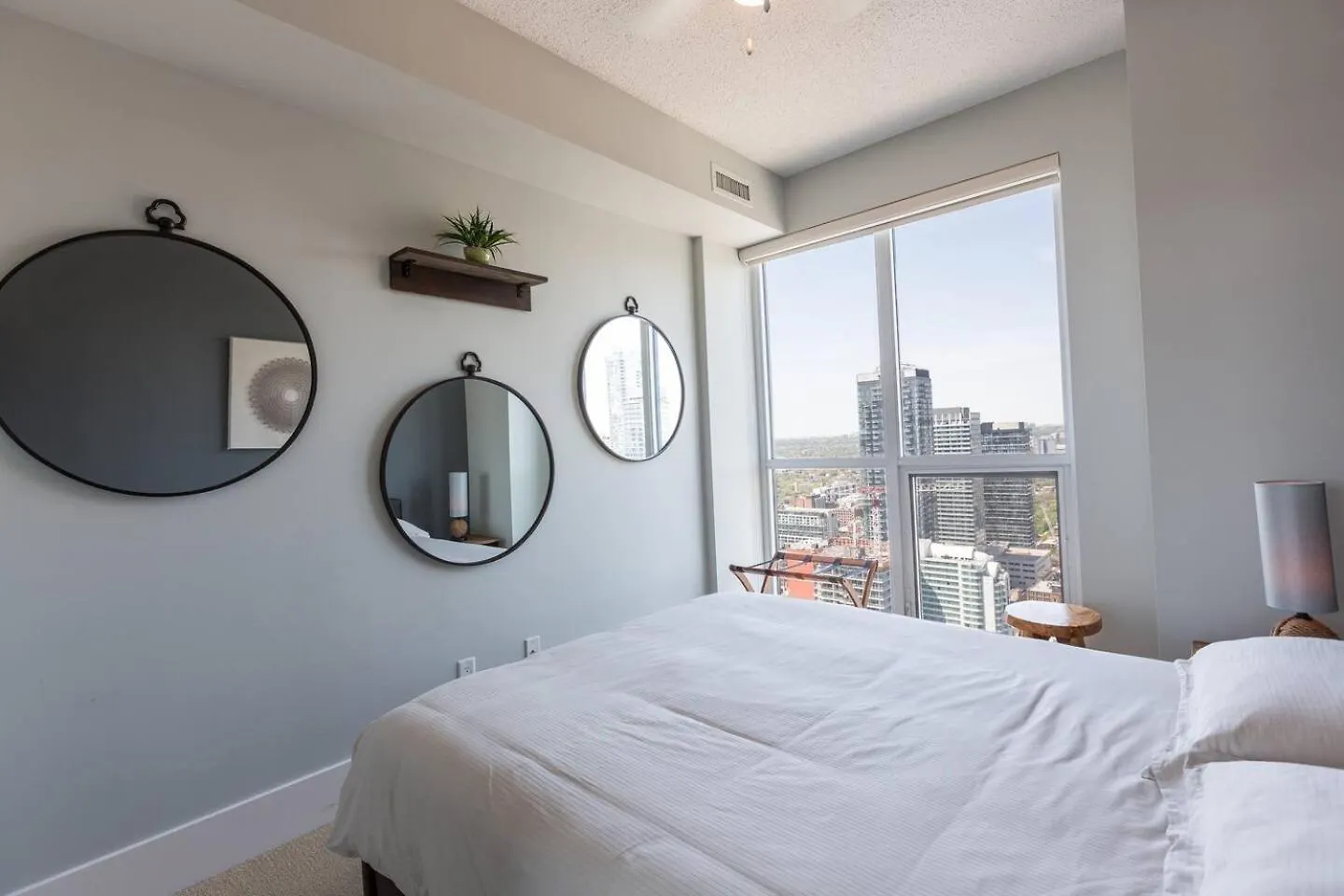 3Br Skyline Condo - By Cn Tower & Mtcc & Free Parking トロント 0*,  カナダ