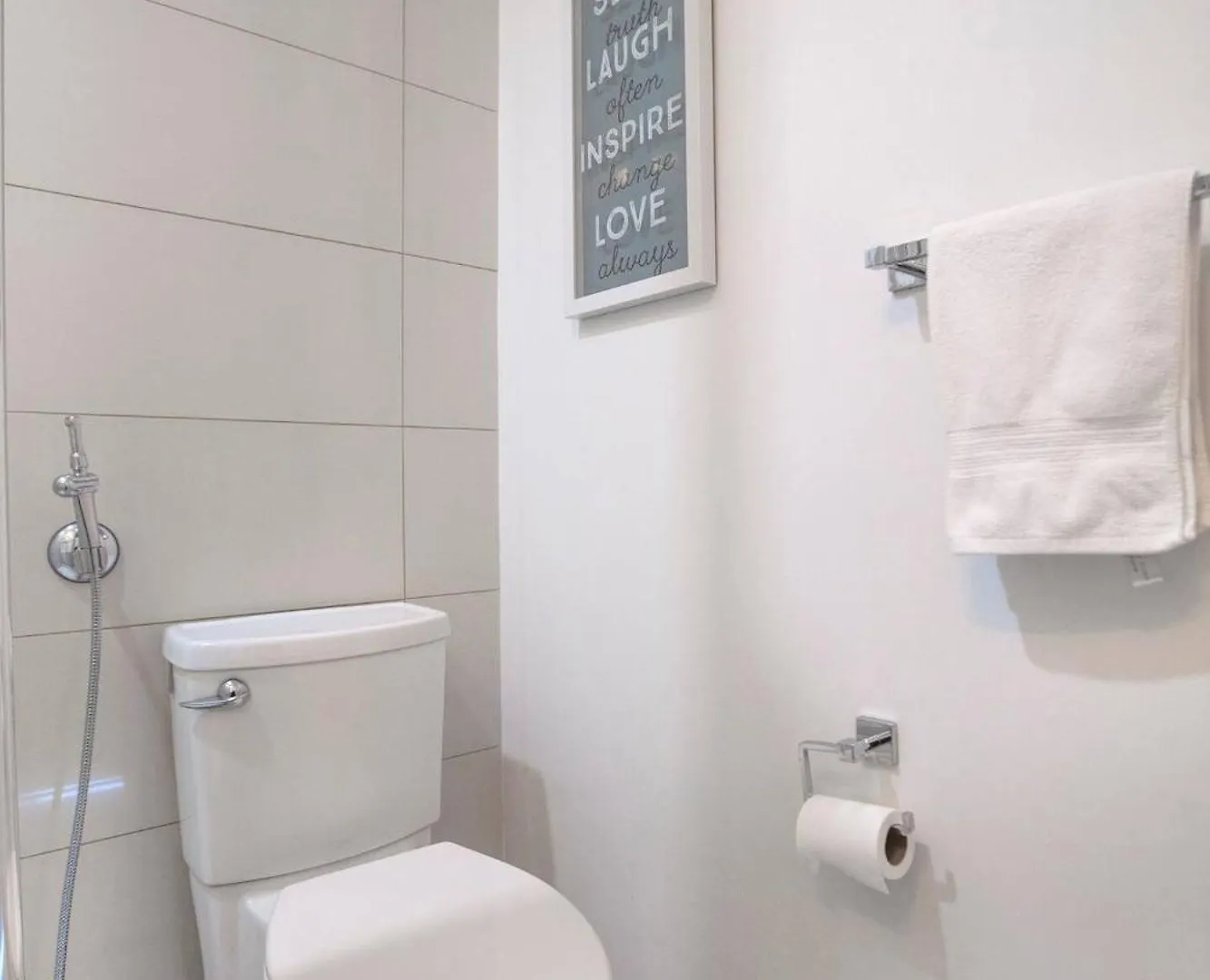 3Br Skyline Condo - By Cn Tower & Mtcc & Free Parking トロント カナダ