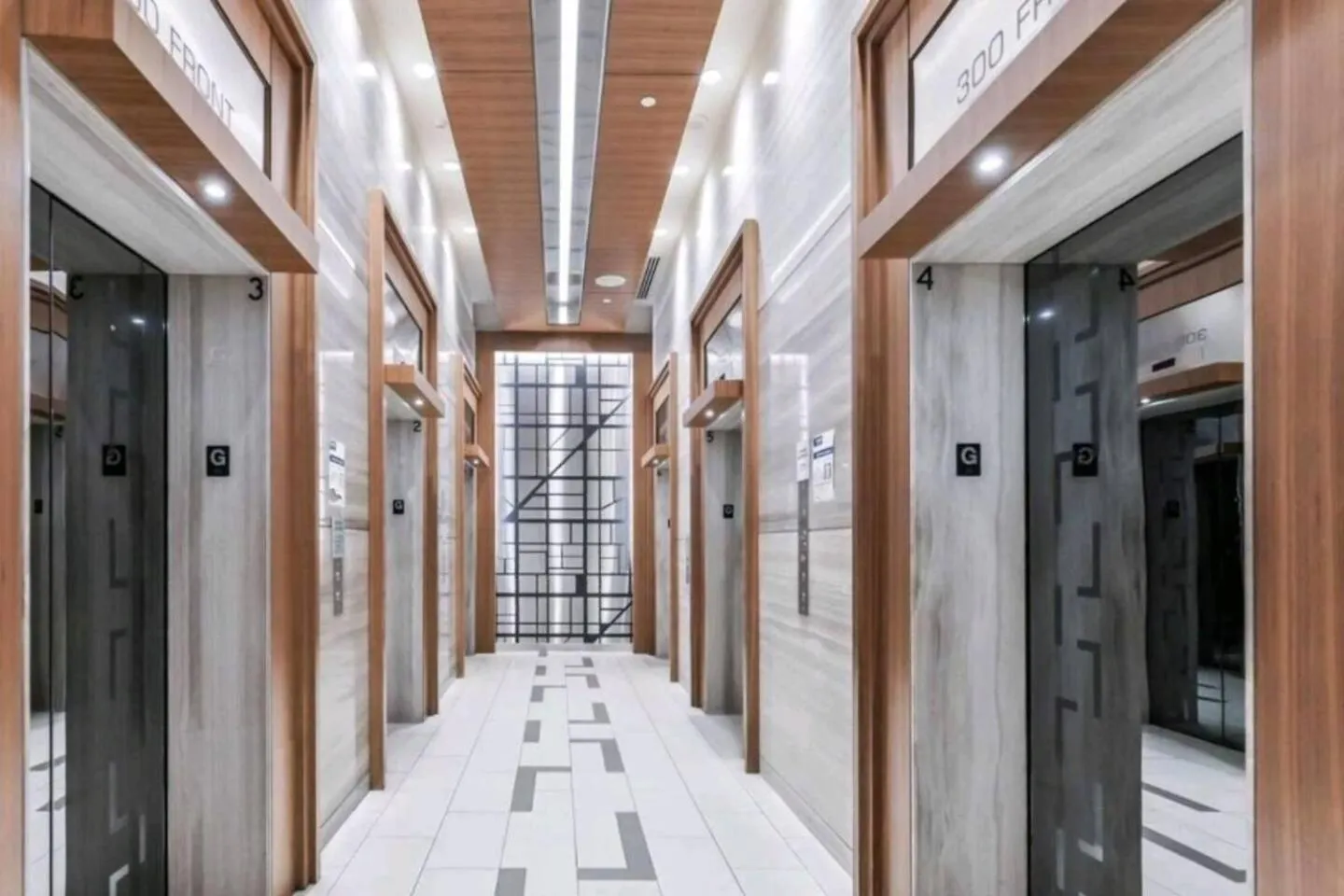 Apartamento 3Br Skyline Condo - By Cn Tower & Mtcc & Free Parking Toronto Canadá